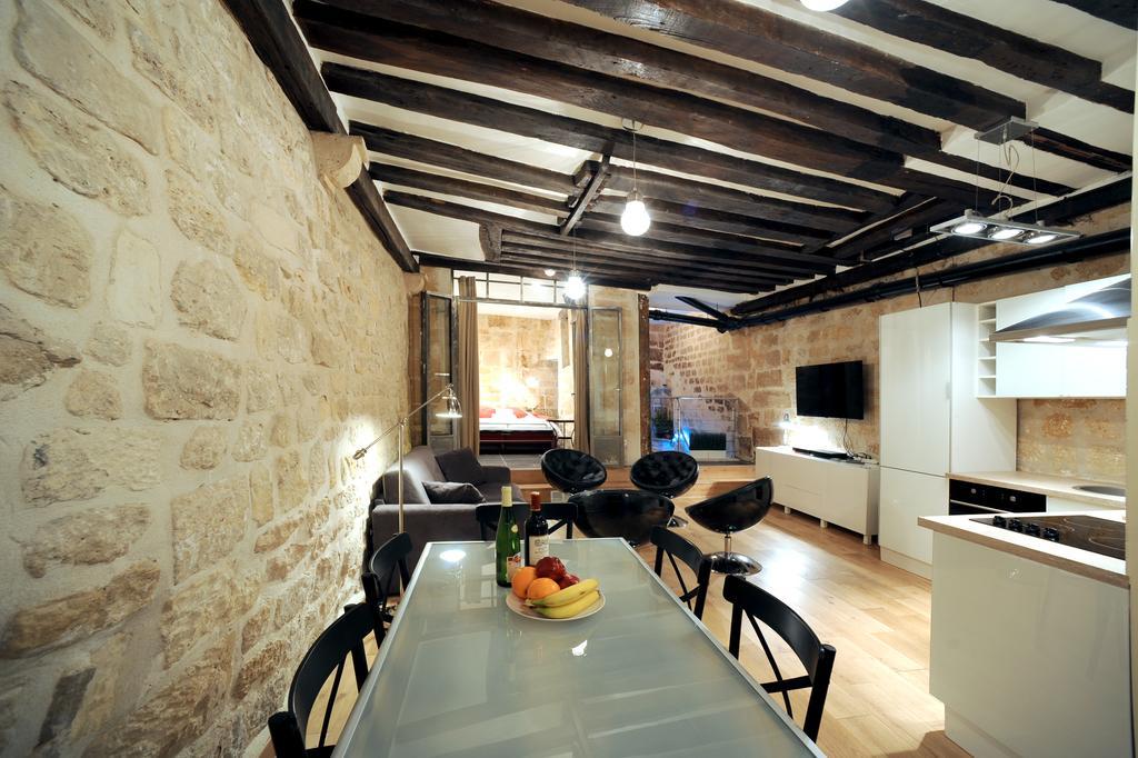 Unique Loft Apartment In Le Marais Paris Eksteriør billede
